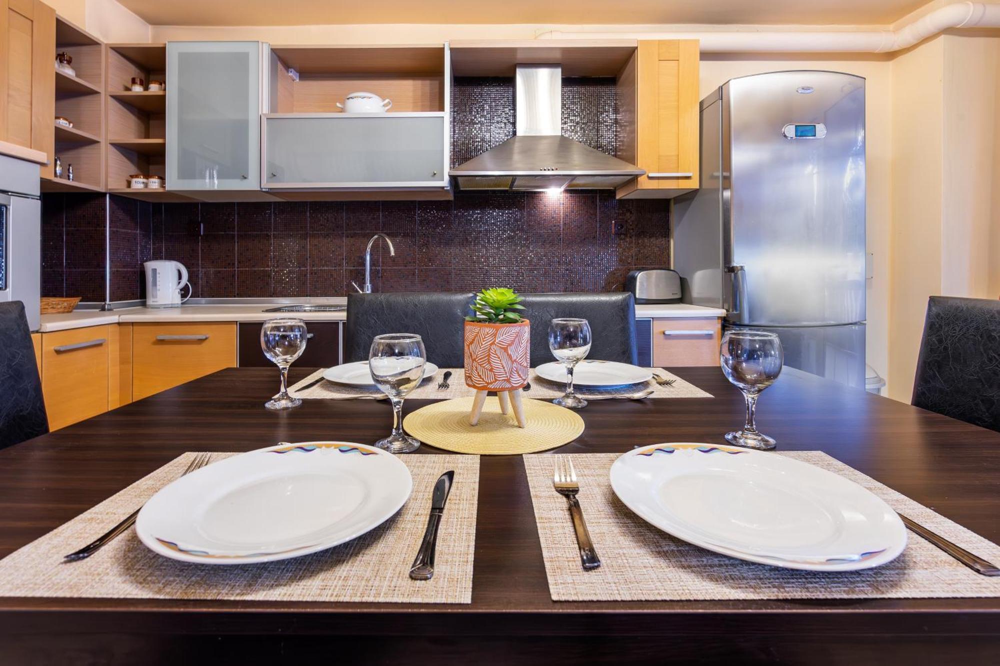 פליראקי Colonial Family Apartment #4 Ground Floor מראה חיצוני תמונה
