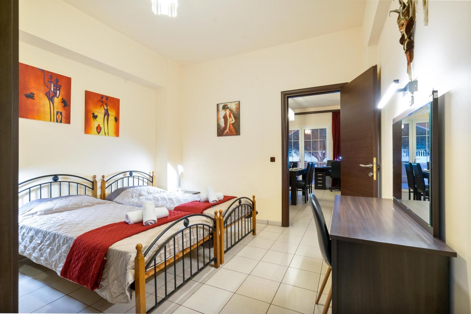 פליראקי Colonial Family Apartment #4 Ground Floor מראה חיצוני תמונה