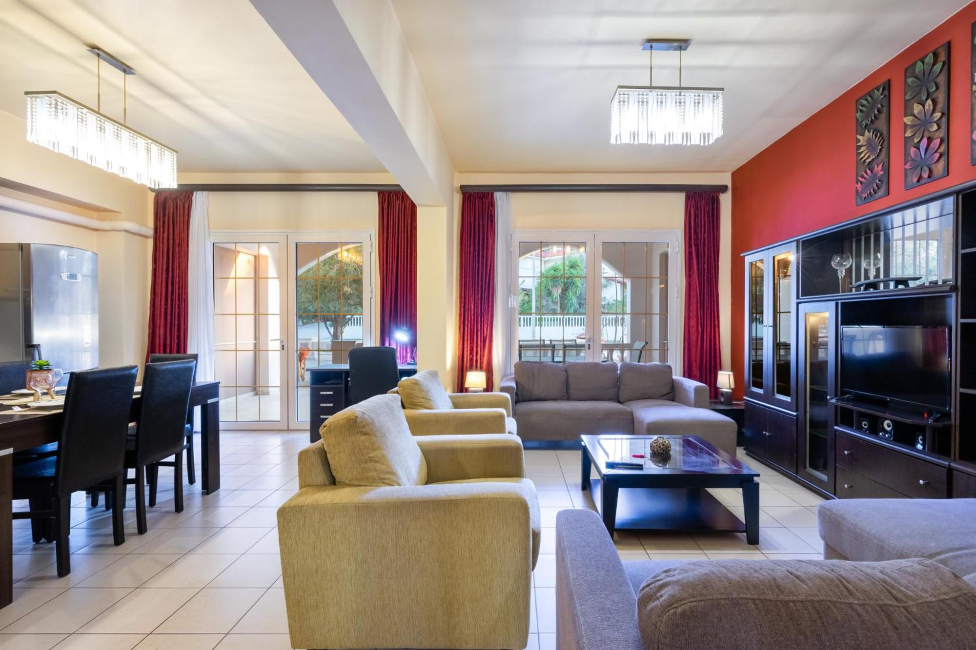 פליראקי Colonial Family Apartment #4 Ground Floor מראה חיצוני תמונה